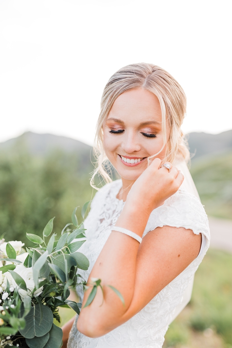 Gorgeous Classic Wedding At The White Shanty And Manti Temple