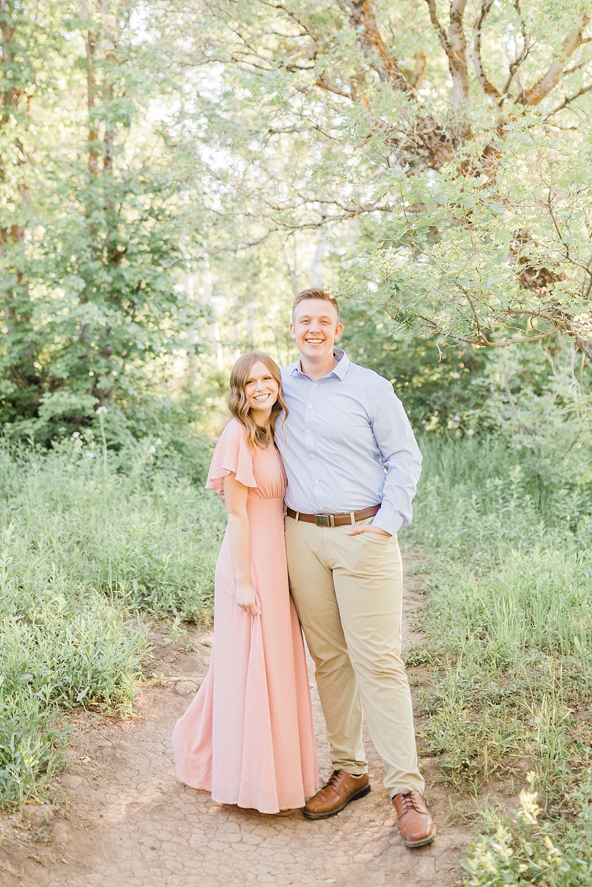 Utah engagement photography at Squaw Peak Provo Canyon, Photography by Tasha Rose, the perfect engagement outfits, Outdoor Summer Engagements