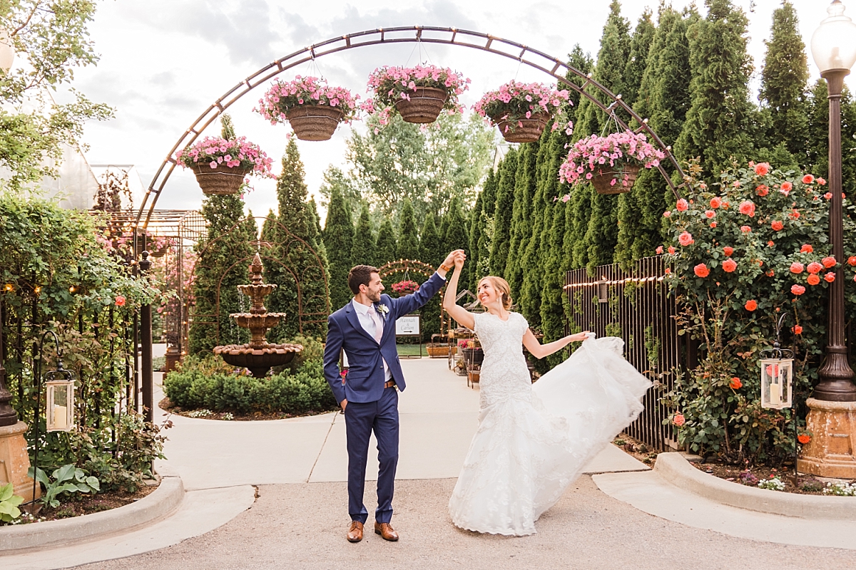 Le Jardin Wedding Ceremony and Reception, Photography by Tasha Rose, Utah wedding photography, Utah outdoor wedding ceremony, Bride and groom photos at Le Jardin