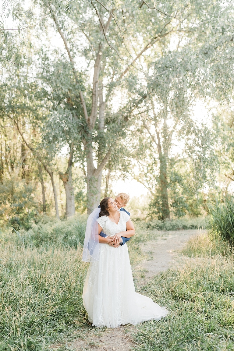 Bride & Groom at bridal session