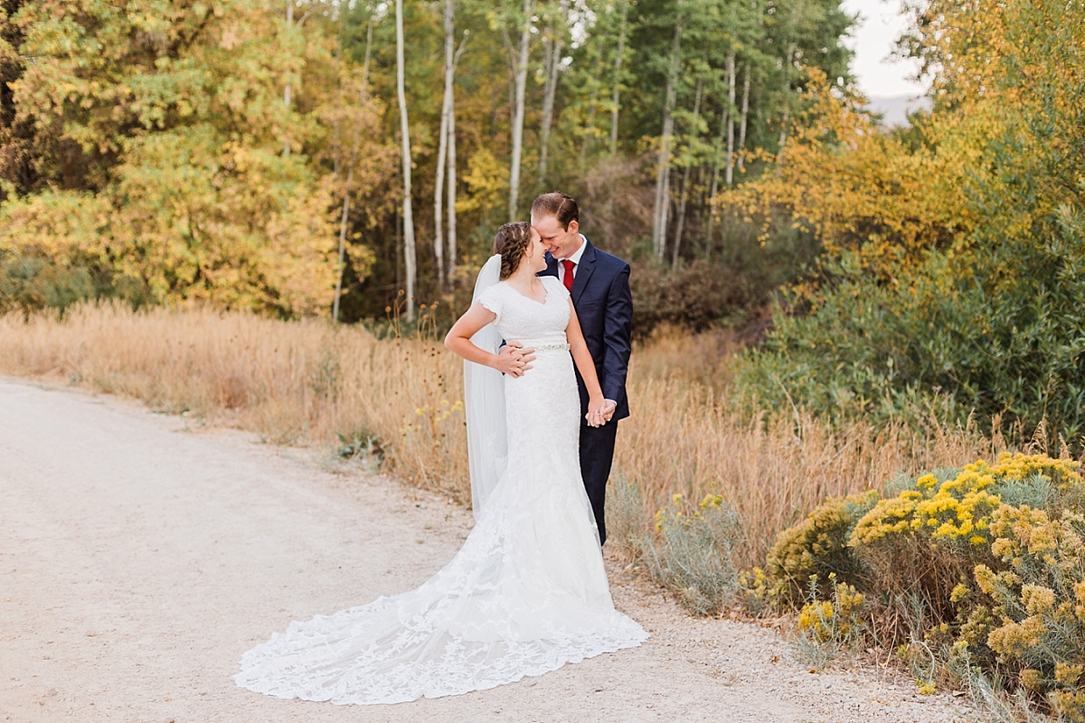 Bride & Groom at first look bridal session