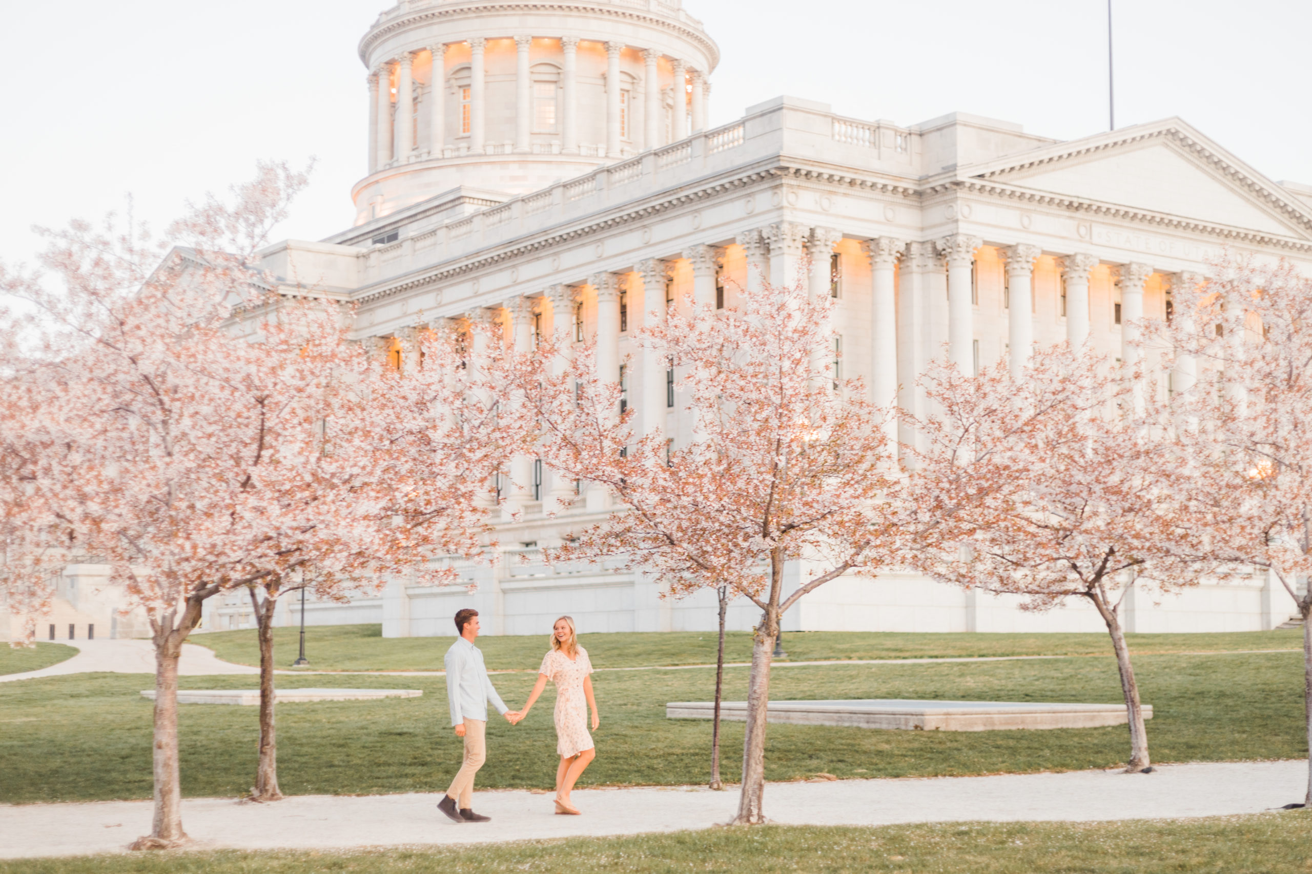 Engagement picture at the Utah State Capitol