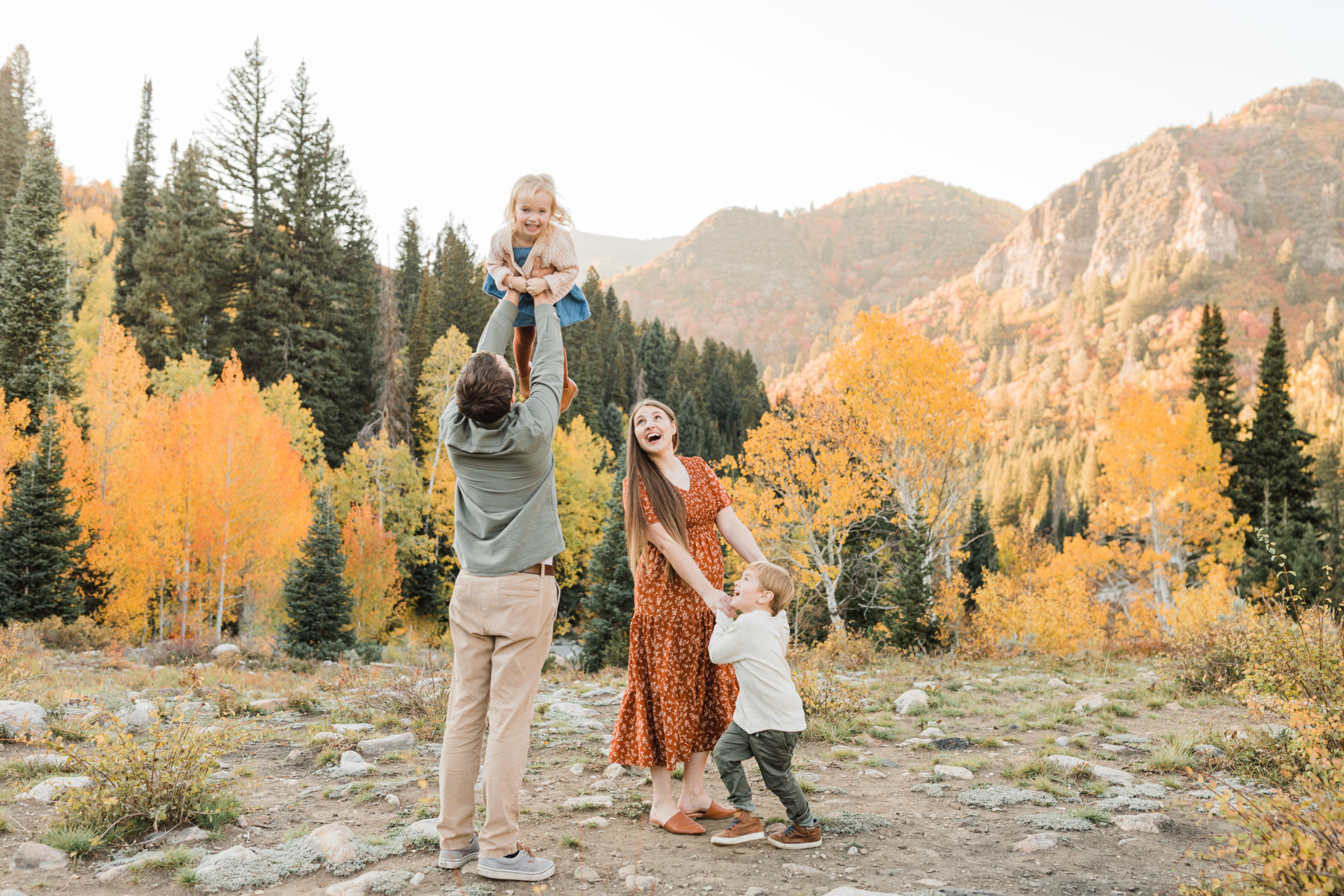 Mini Autumn Photoshoots  Utah Photographers - Tasha Rose